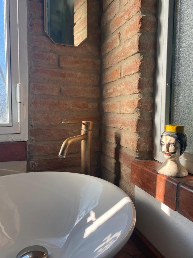 La Casa Nel Castello E Il Giardino Segreto Villa Suvereto Luaran gambar