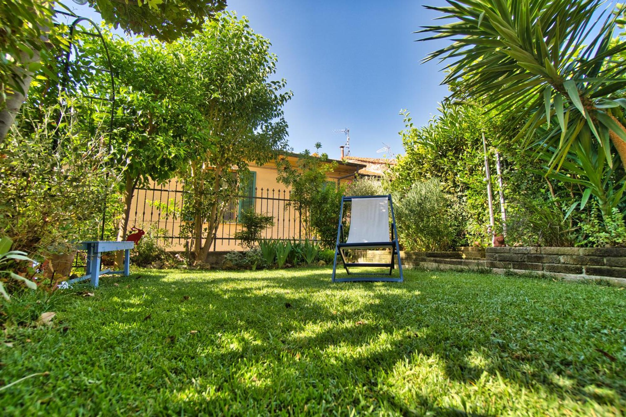 La Casa Nel Castello E Il Giardino Segreto Villa Suvereto Luaran gambar