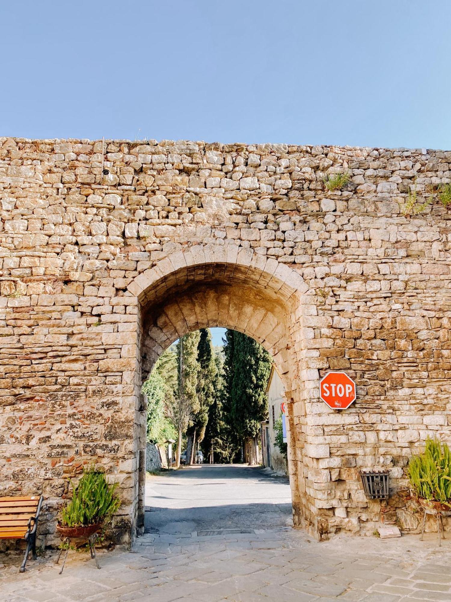 La Casa Nel Castello E Il Giardino Segreto Villa Suvereto Luaran gambar